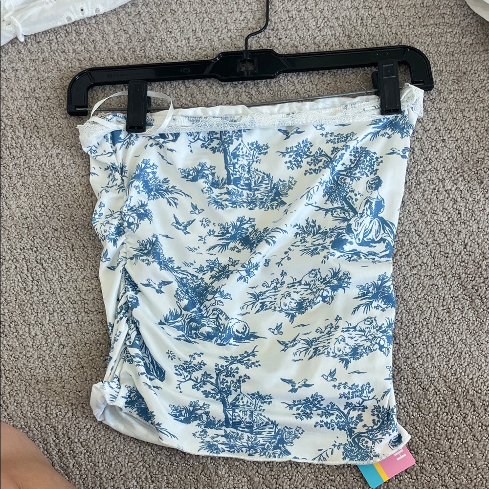 SHEIN Blue and White Floral Top